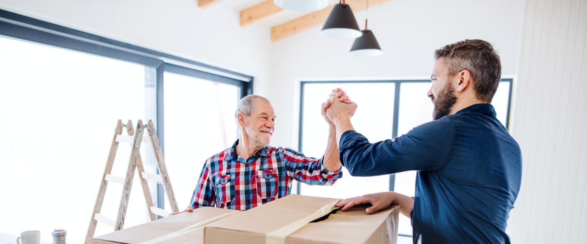Expert Tips for a Smooth Moving Day